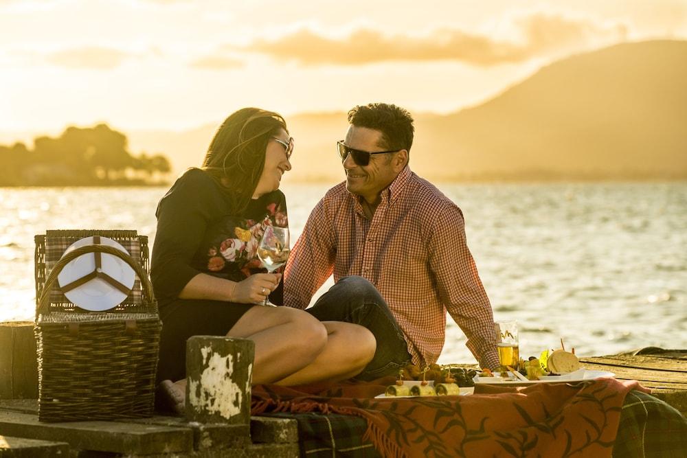 Wai Ora Lakeside Spa Resort Rotorua Exterior photo
