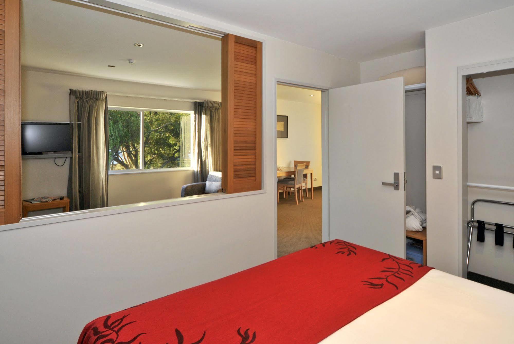 Wai Ora Lakeside Spa Resort Rotorua Exterior photo