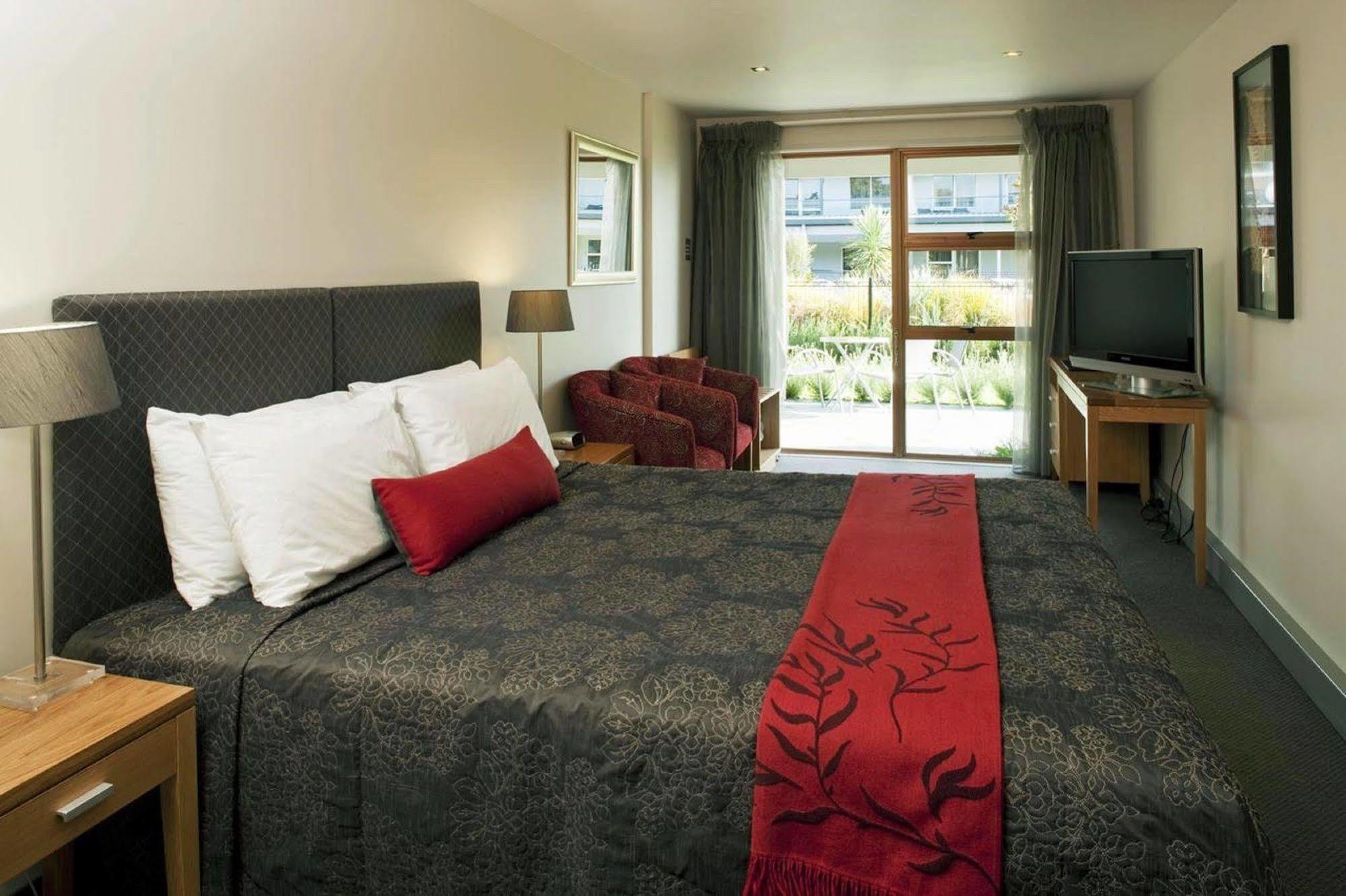 Wai Ora Lakeside Spa Resort Rotorua Exterior photo