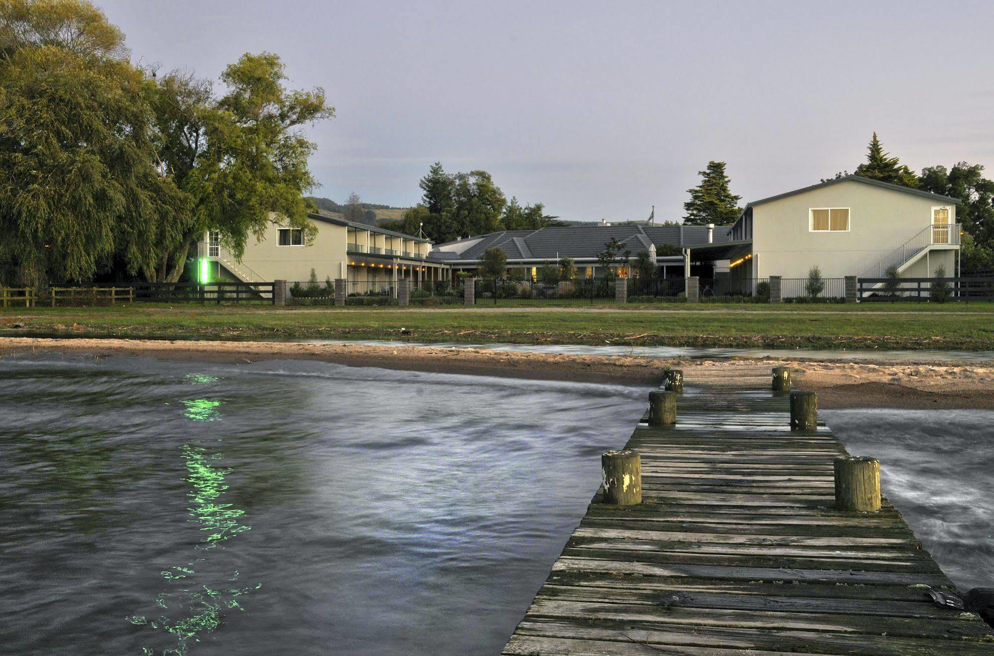 Wai Ora Lakeside Spa Resort Rotorua Exterior photo